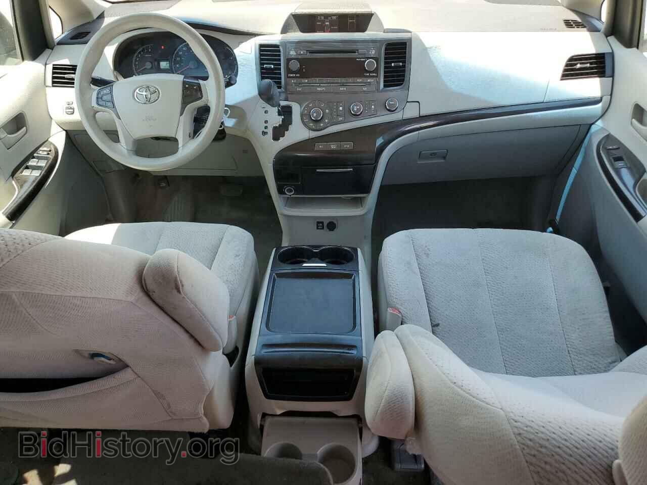 2011 TOYOTA All Models - VIN: 5TDKK3DC3BS141444 - Фото 8