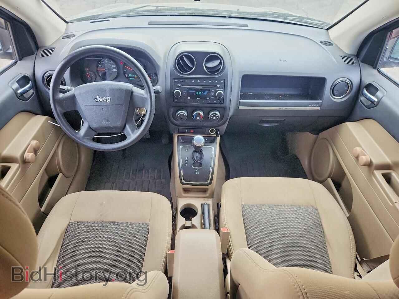 2010 JEEP COMPASS - VIN: 1J4NF1FB2AD646681 - Фото 8