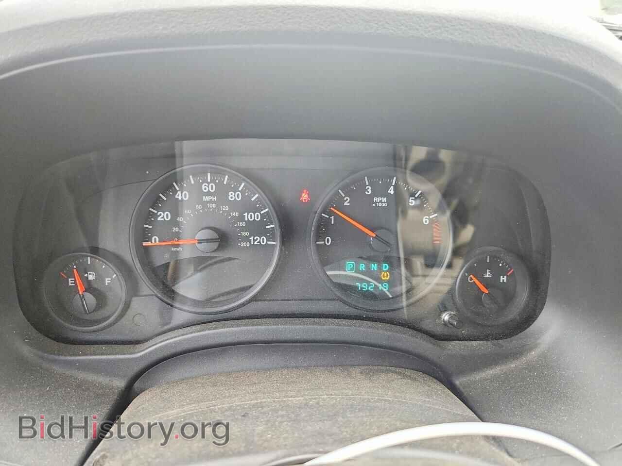 2010 JEEP COMPASS - VIN: 1J4NF1FB2AD646681 - Фото 9