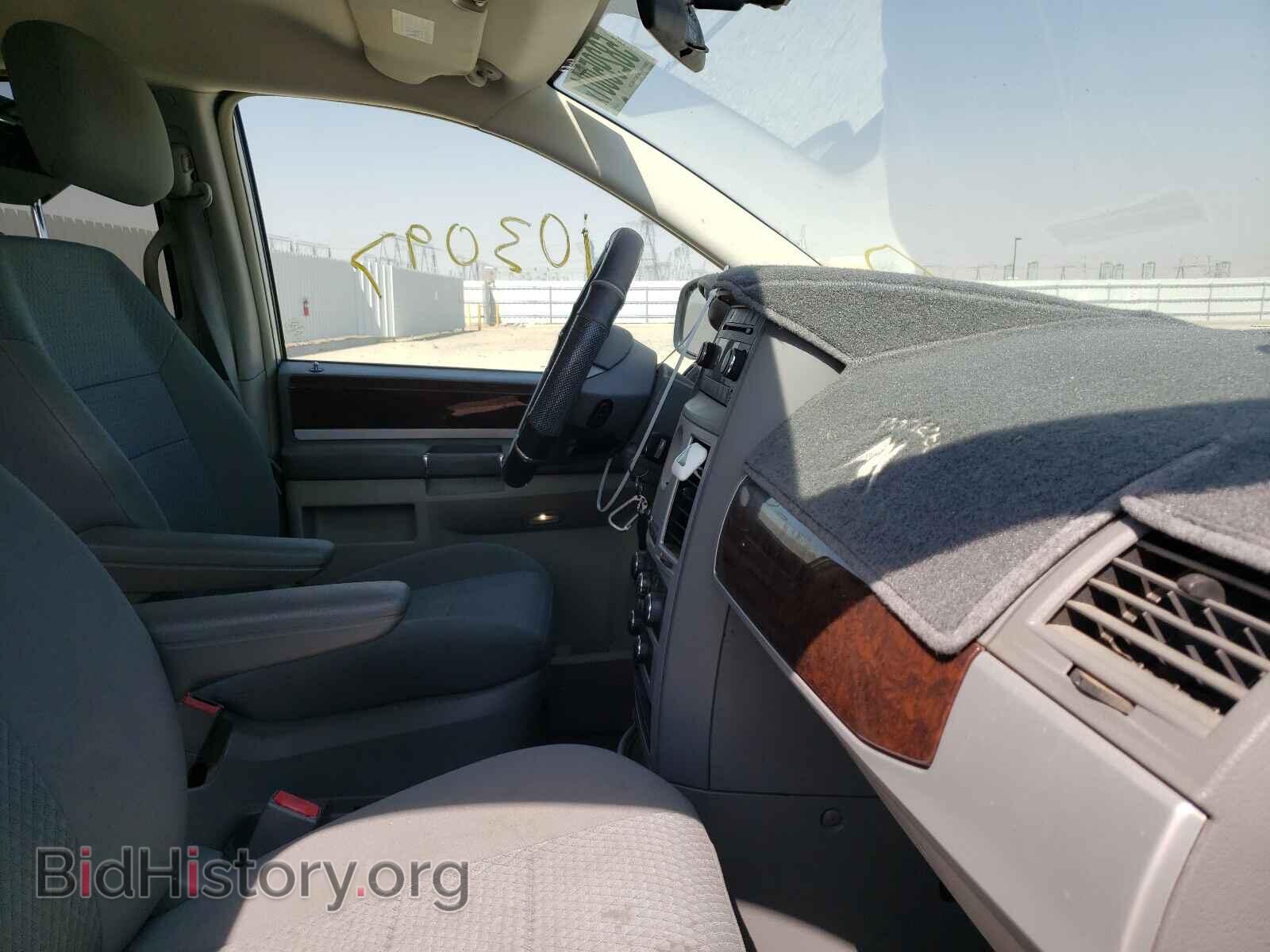 2010 CHRYSLER MINIVAN - VIN: 2A4RR5D10AR492043 - Фото 5