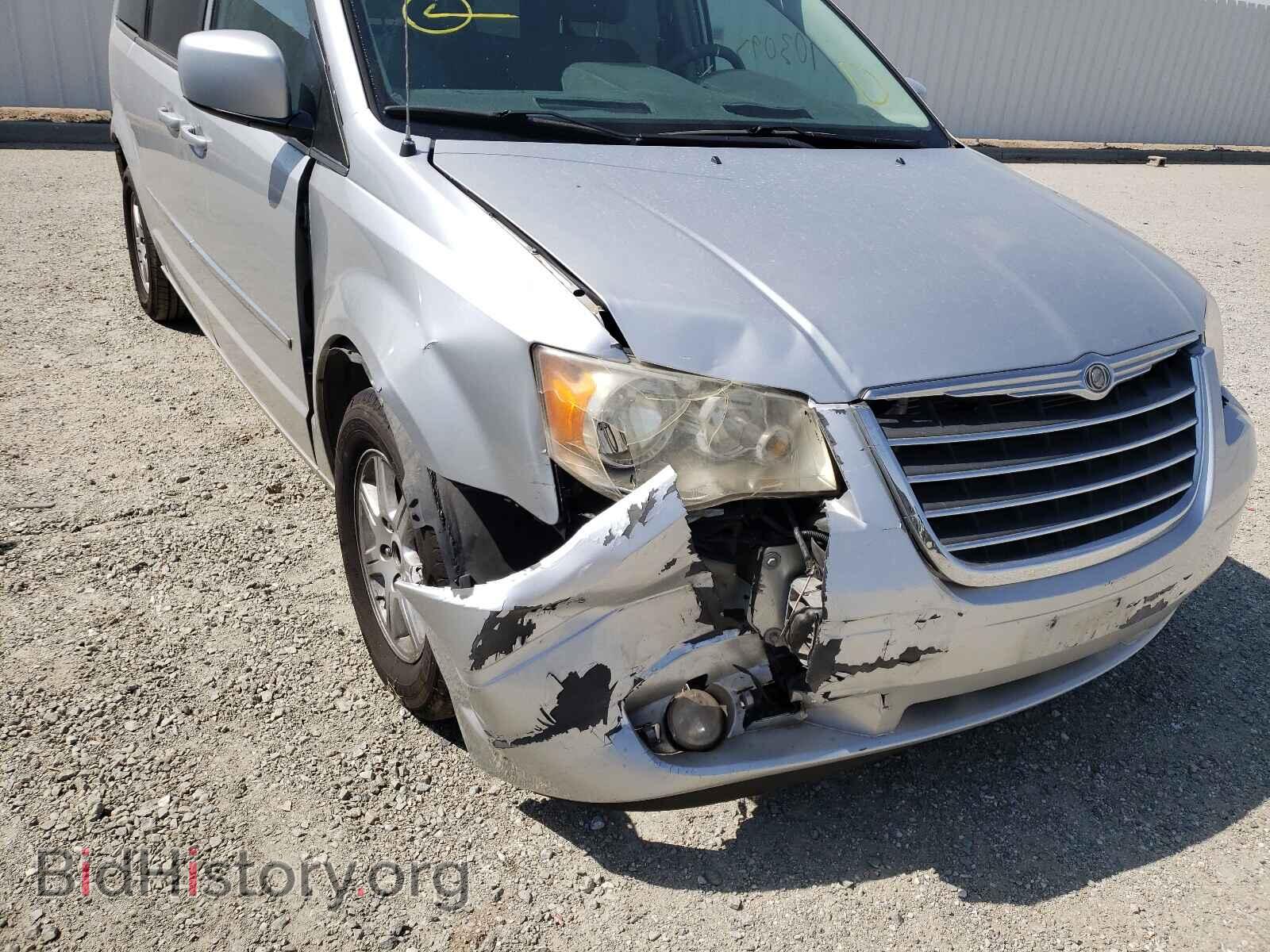 2010 CHRYSLER MINIVAN - VIN: 2A4RR5D10AR492043 - Фото 9