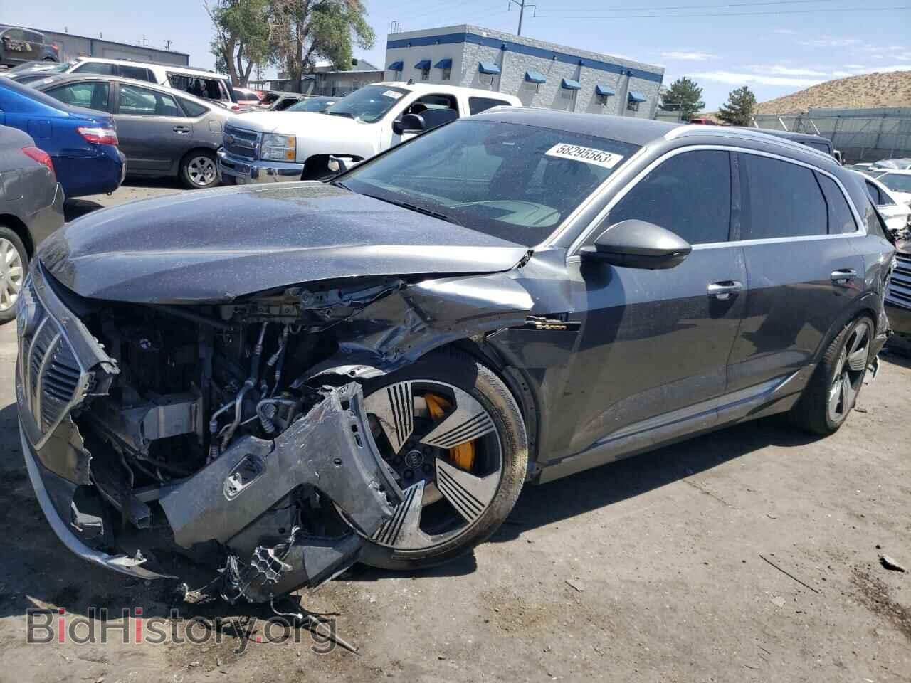 Photo WA1VAAGEXKB008215 - AUDI E-TRON 2019