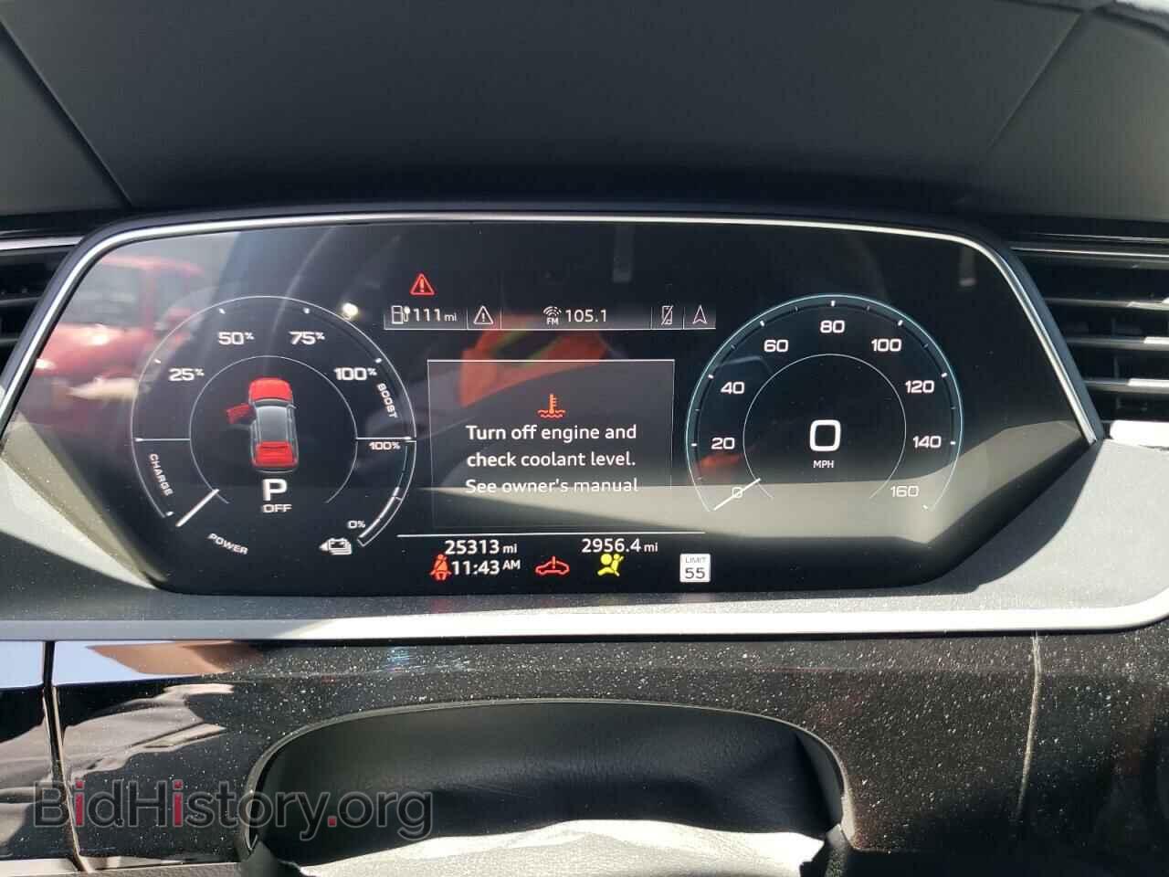 2019 AUDI E-TRON - VIN: WA1VAAGEXKB008215 - Photo 9
