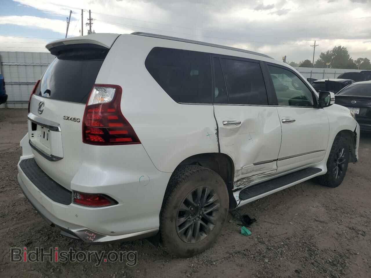 2017 LEXUS GX - VIN: JTJBM7FX4H5152028 - Фото 3