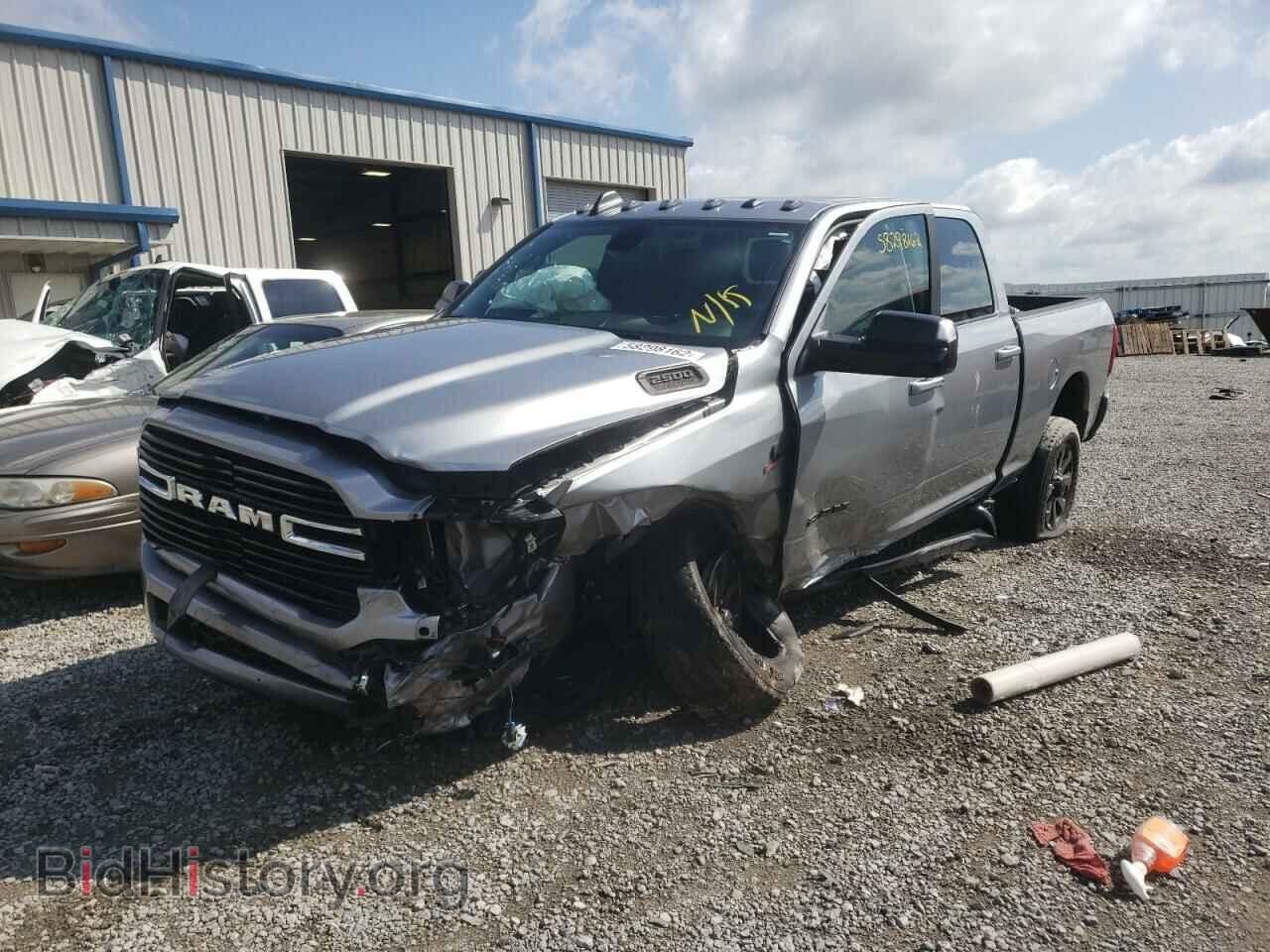 2020 RAM 2500 - VIN: 3C6UR5DL2LG217923 - Фото 2