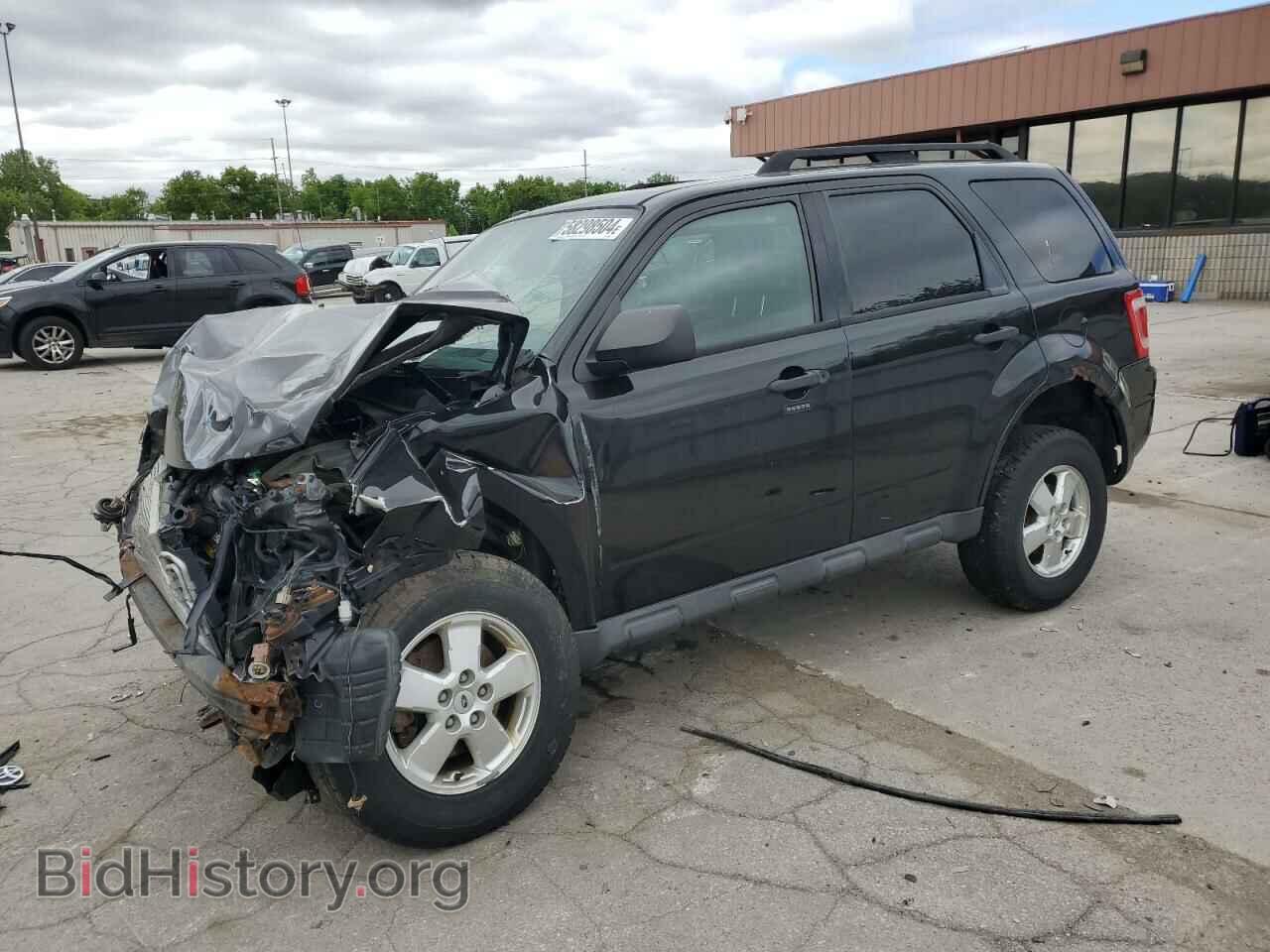 Photo 1FMCU0D71BKA09933 - FORD ESCAPE 2011