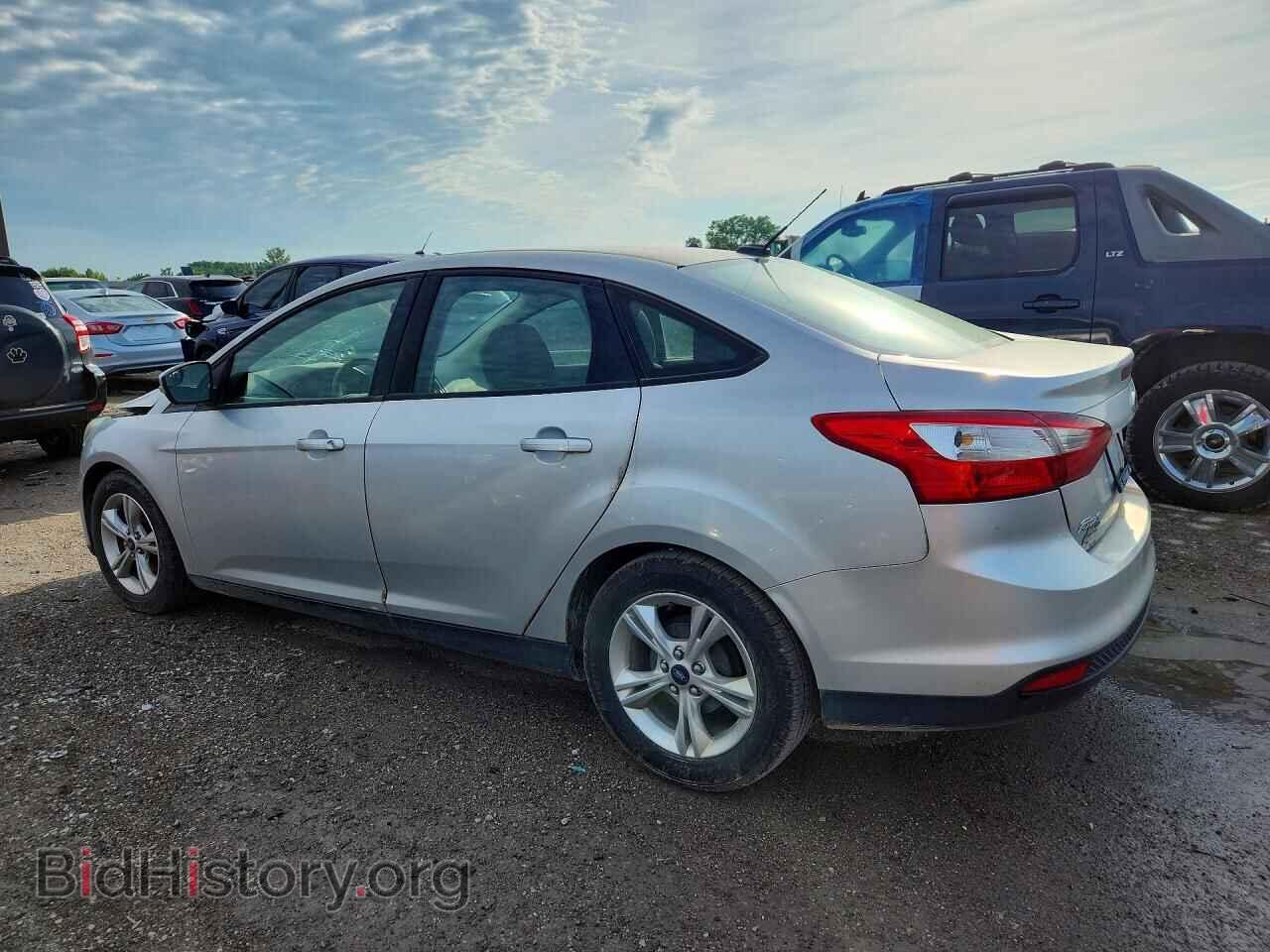 2013 FORD FOCUS - VIN: 1FADP3F22DL182821 - Photo 2