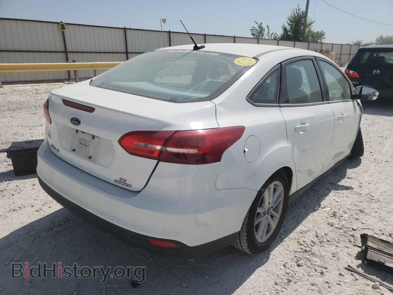 2016 FORD FOCUS - VIN: 1FADP3F2XGL365534 - Photo 4