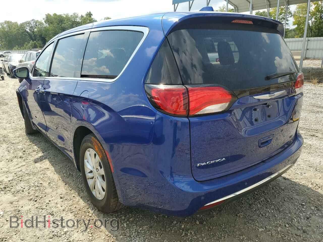 2019 CHRYSLER PACIFICA - VIN: 2C4RC1FG5KR568892 - Photo 3