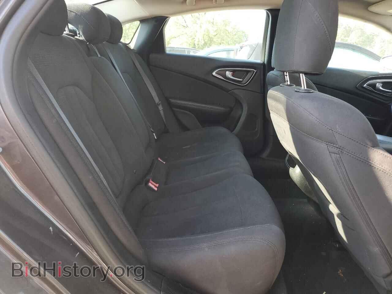 2015 CHRYSLER 200 - VIN: 1C3CCCAB1FN692503 - Фото 10