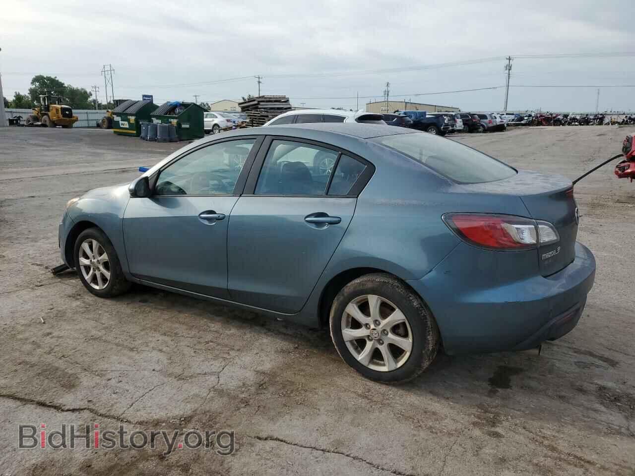 2011 MAZDA 3 - VIN: JM1BL1VF3B1363571 - Фото 2