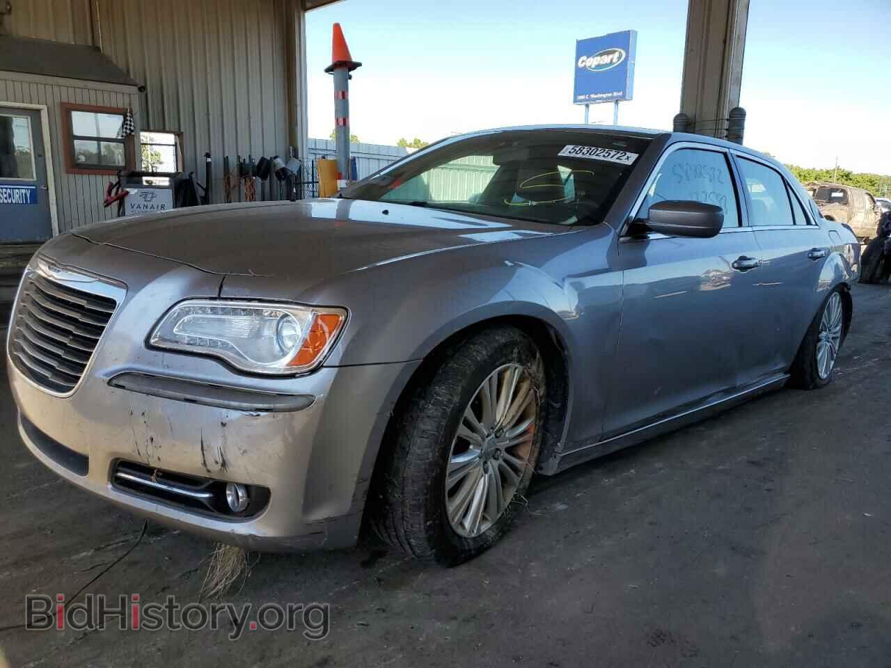2014 CHRYSLER 300 - VIN: 2C3CCARG3EH381568 - Фото 2
