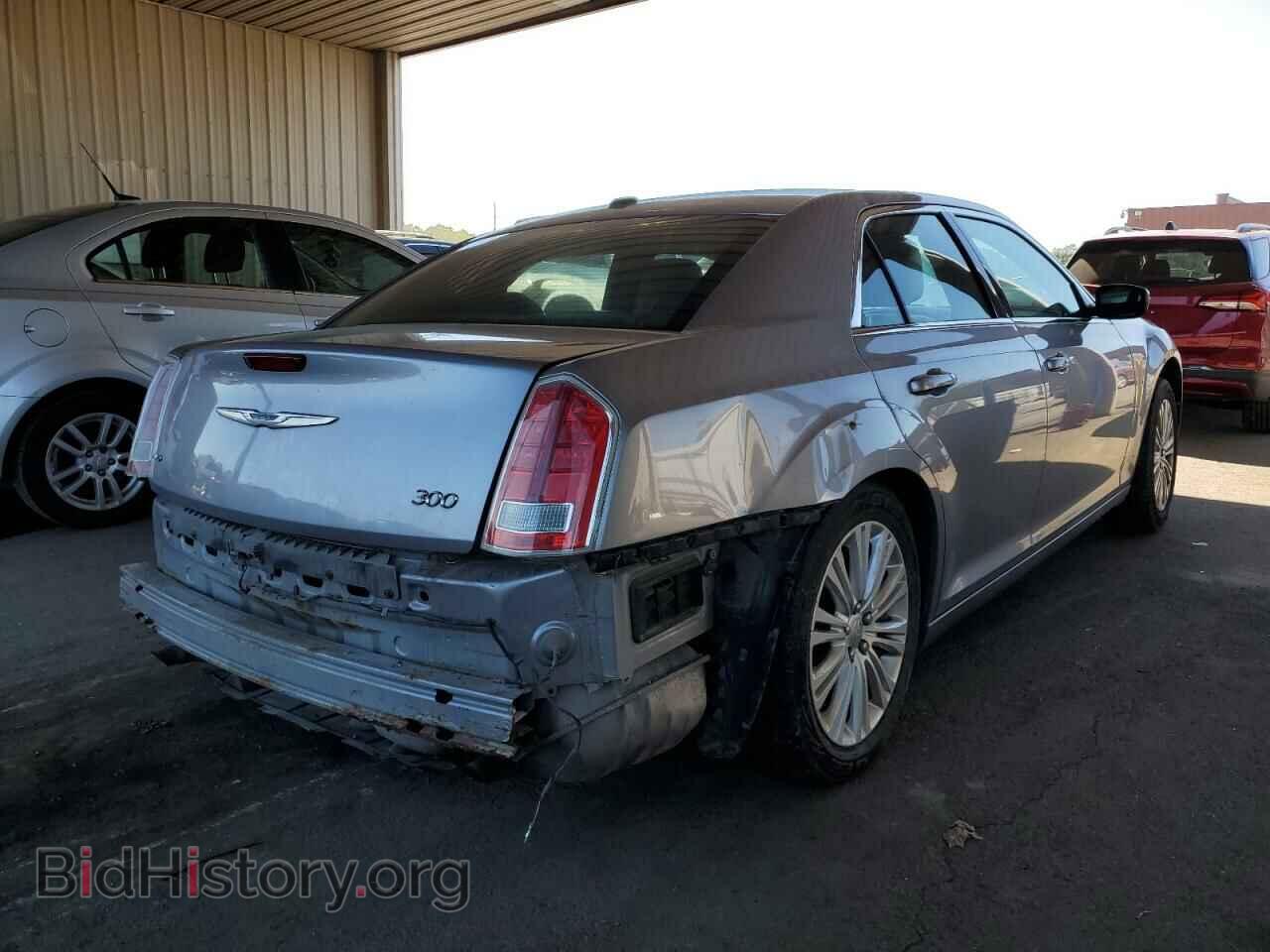 2014 CHRYSLER 300 - VIN: 2C3CCARG3EH381568 - Фото 4