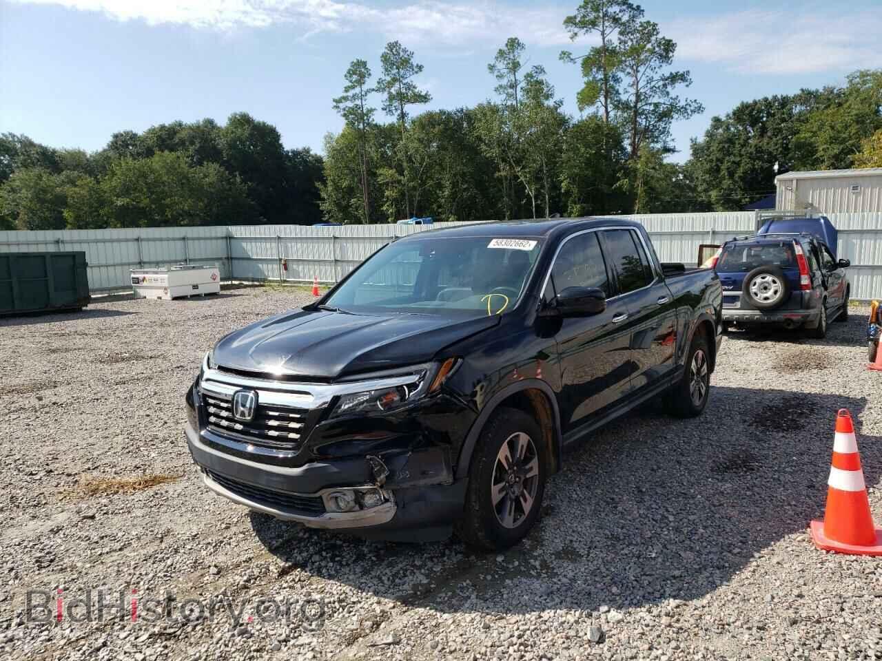2017 HONDA RIDGELINE - VIN: 5FPYK3F70HB033457 - Фото 2