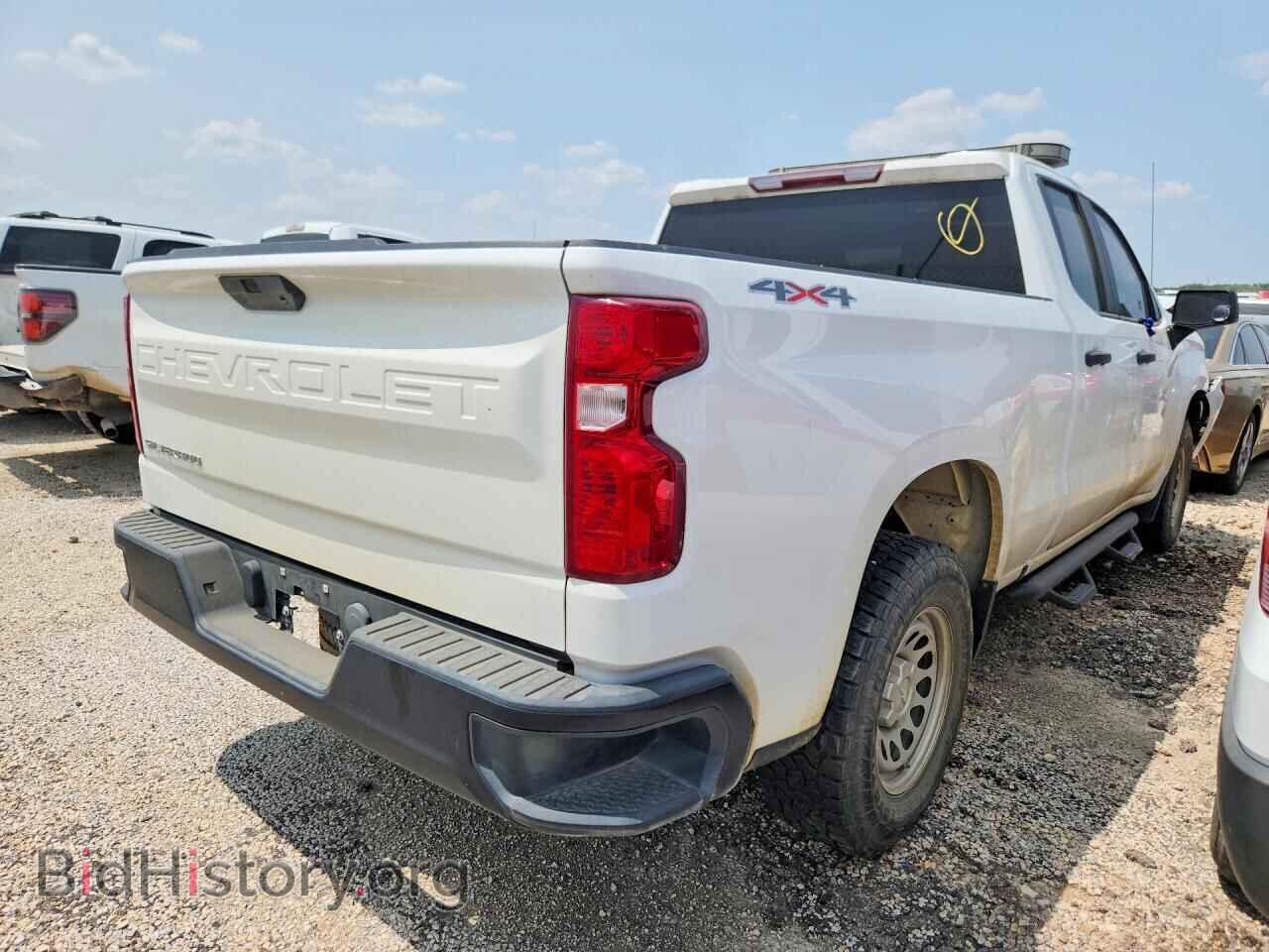 2020 CHEVROLET SILVERADO - VIN: 1GCRYAEF3LZ237293 - Фото 3