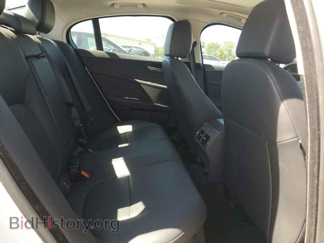 2018 JAGUAR XE - VIN: SAJAR4FX2JCP38860 - Фото 10