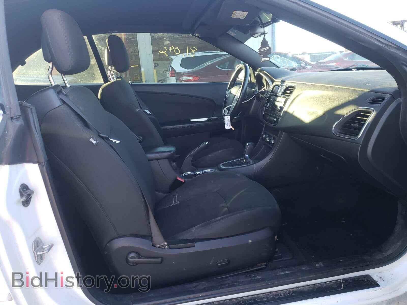 2011 CHRYSLER 200 - VIN: 1C3BC2EB8BN592263 - Фото 5