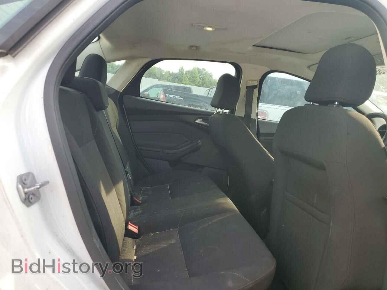 2016 FORD FOCUS - VIN: 1FADP3FE0GL261189 - Фото 10