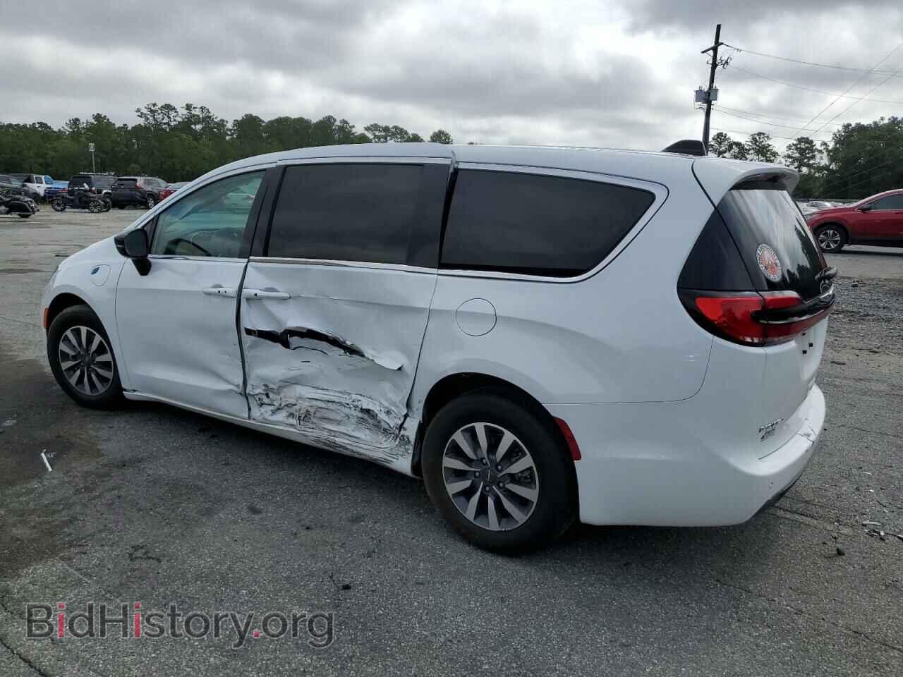 2024 CHRYSLER PACIFICA - VIN: 2C4RC1S77RR104406 - Фото 2