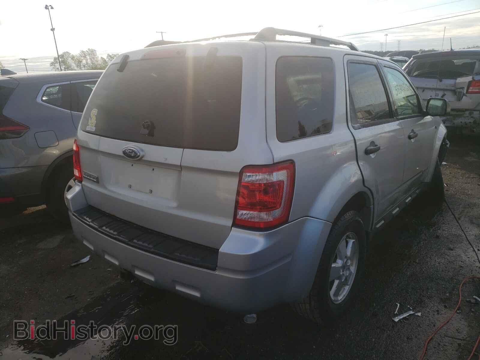 2008 FORD ESCAPE - VIN: 1FMCU03158KA01503 - Фото 4