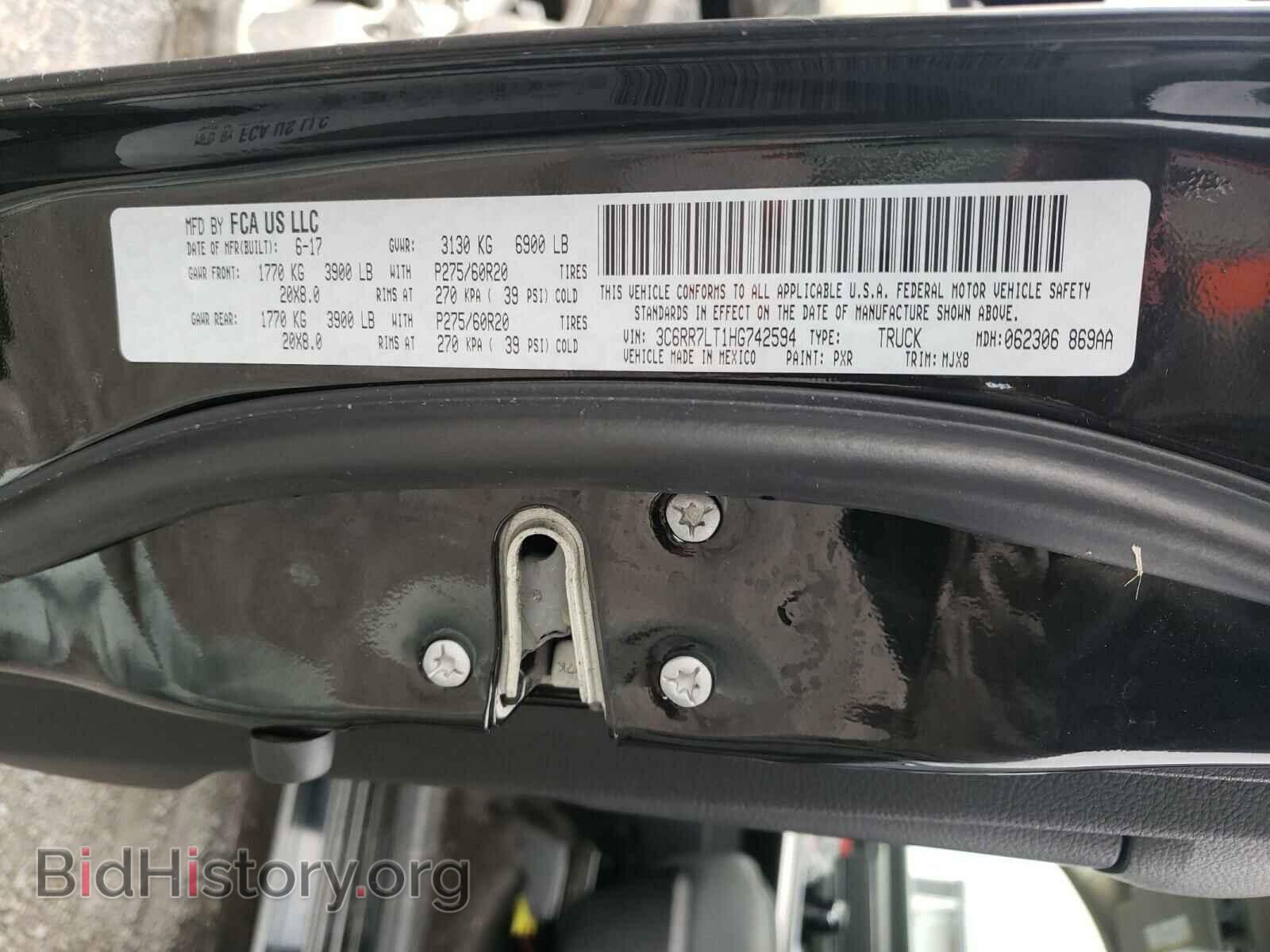 2017 RAM 1500 - VIN: 3C6RR7LT1HG742594 - Фото 10