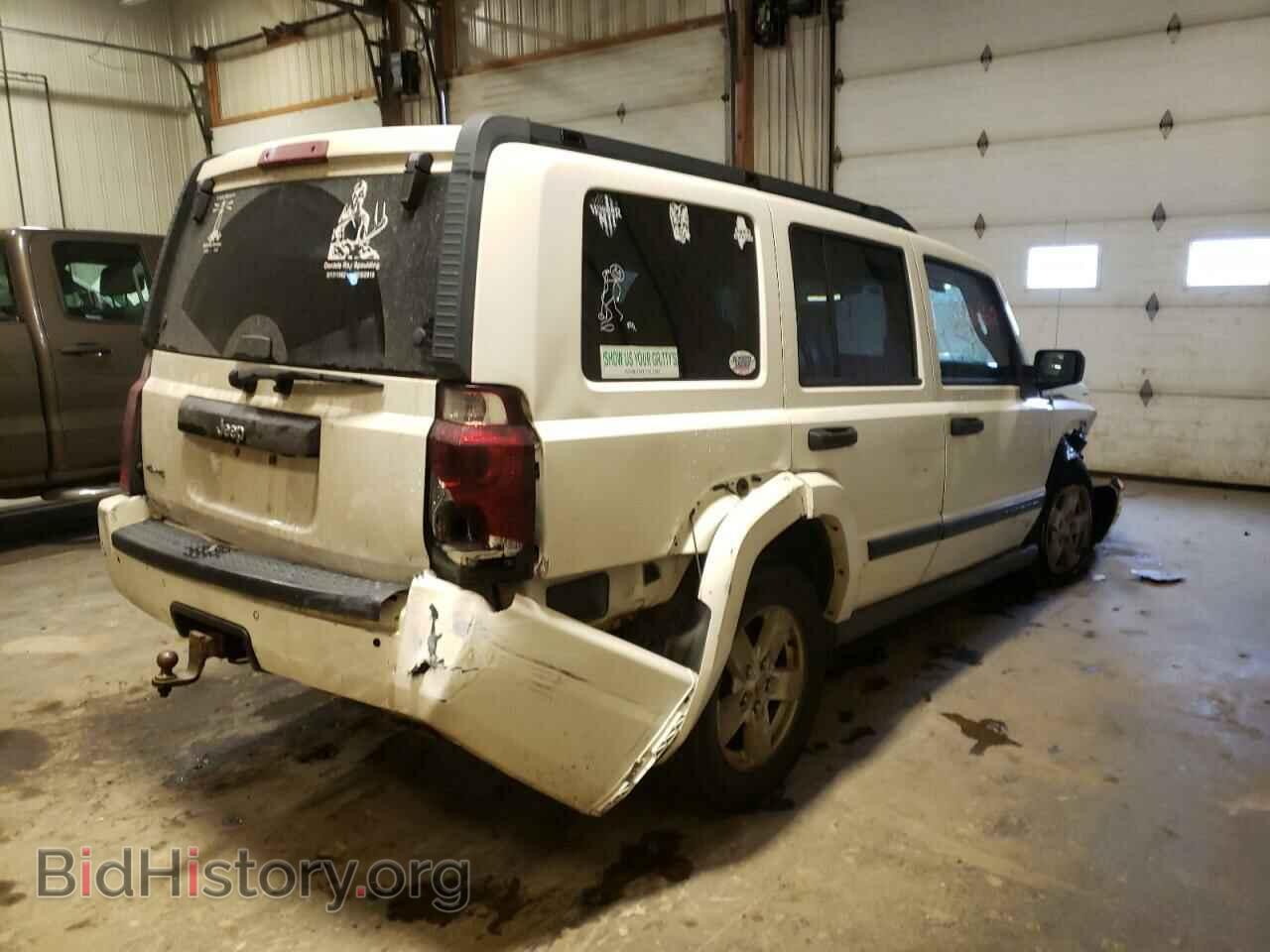 2006 JEEP COMMANDER - VIN: 1J8HG48K56C270966 - Photo 4