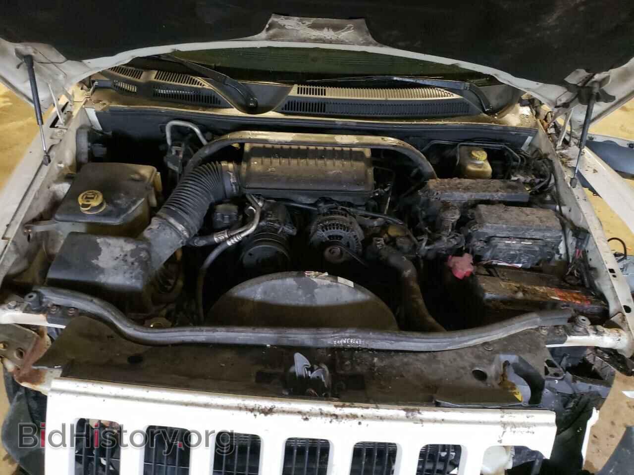 2006 JEEP COMMANDER - VIN: 1J8HG48K56C270966 - Photo 7