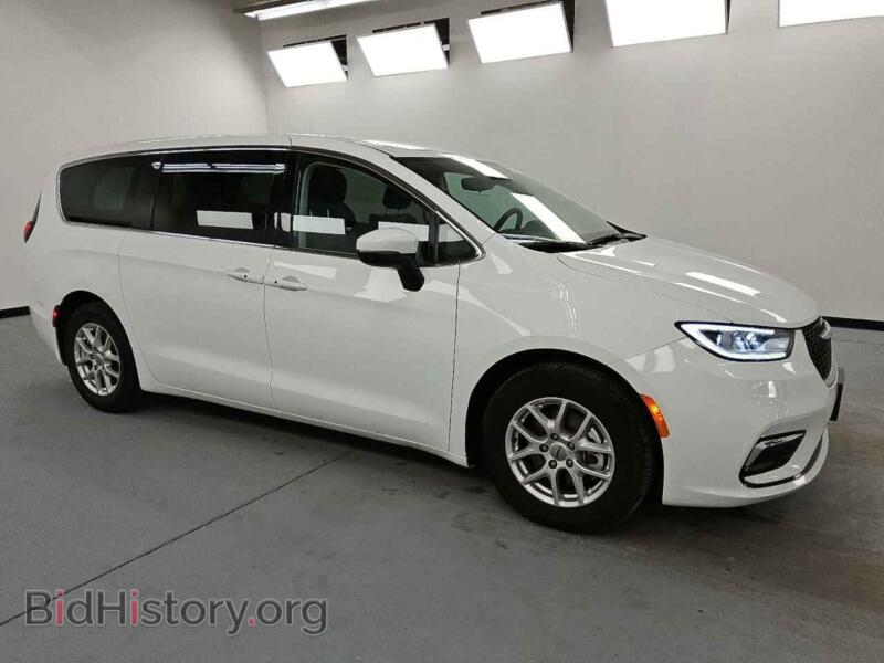 2023 Chrysler PACIFICA (VIN 2C4RC1BG6PR571927) — фото 4 из 15