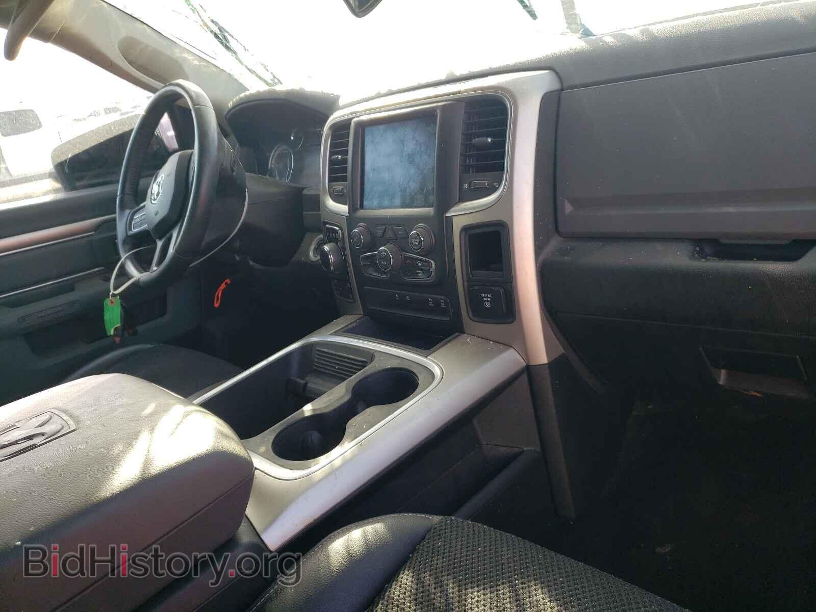 2018 RAM 1500 - VIN: 1C6RR7LT3JS130041 - Фото 9
