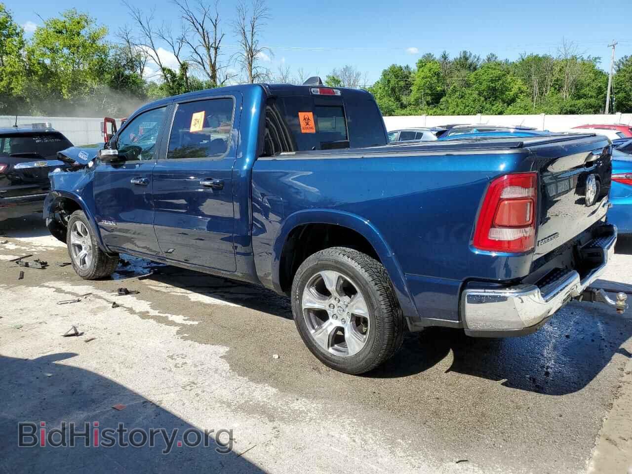 2020 RAM 1500 - VIN: 1C6SRFJT8LN243192 - Фото 2