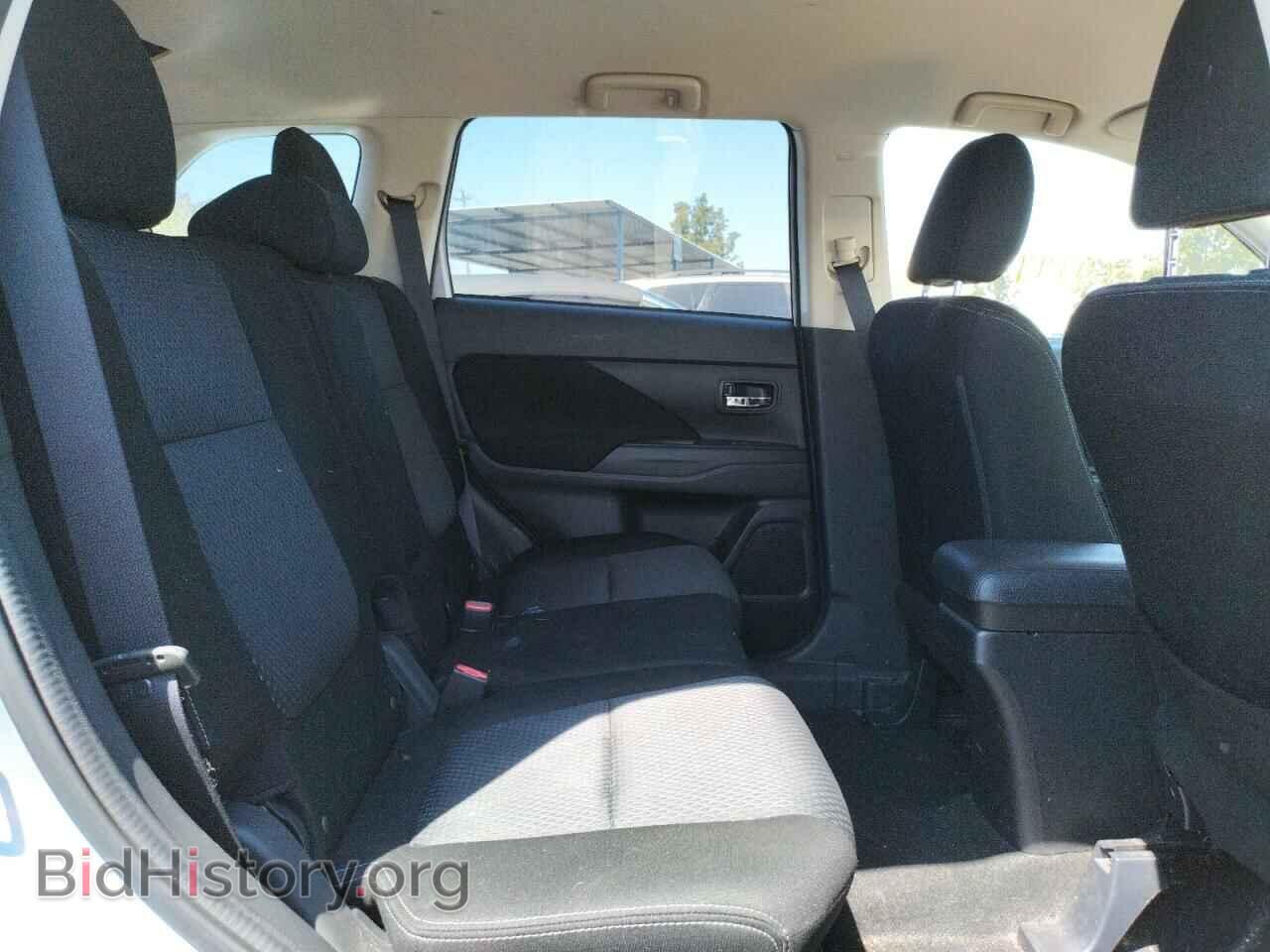 2016 MITSUBISHI OUTLANDER - VIN: JA4AD3A3XGZ061925 - Фото 6