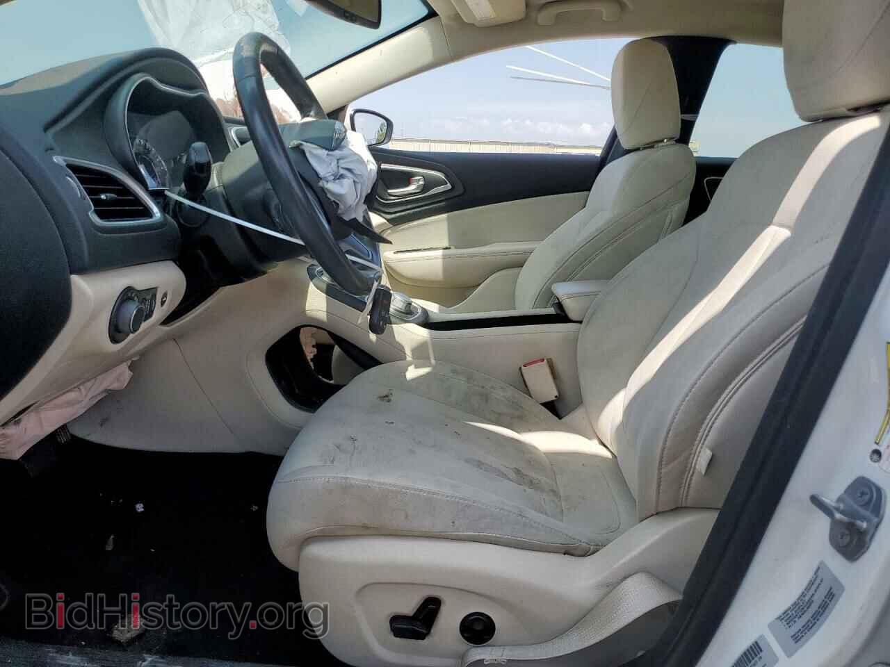 2015 CHRYSLER 200 - VIN: 1C3CCCAB0FN627111 - Фото 7