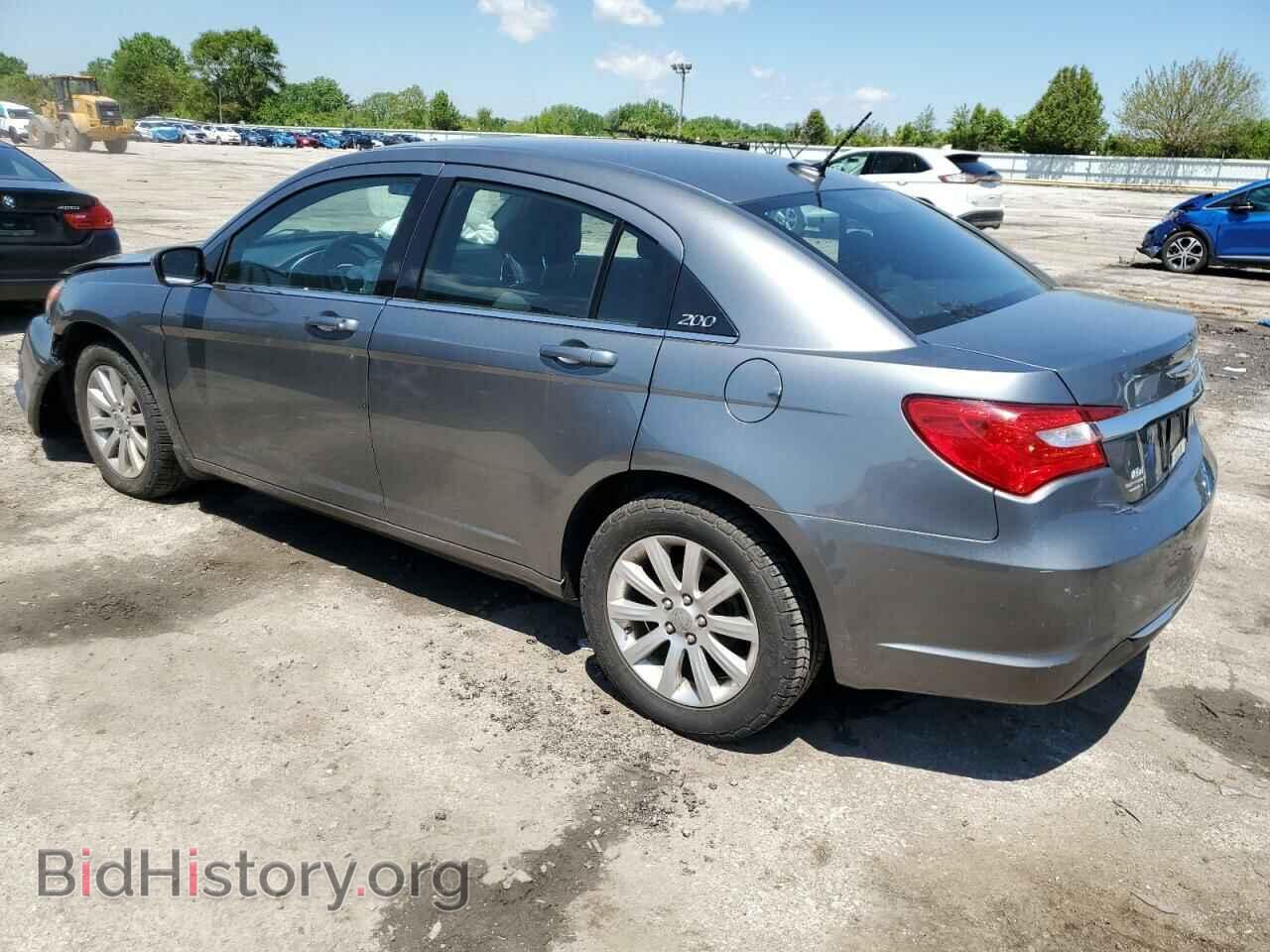 2011 CHRYSLER 200 - VIN: 1C3BC1FB9BN607927 - Фото 2