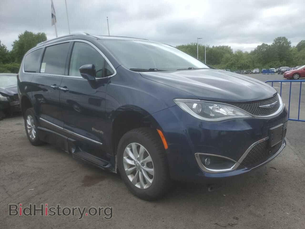 2019 CHRYSLER PACIFICA - VIN: 2C4RC1BG8KR708584 - Фото 4