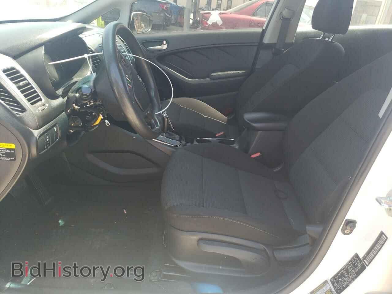 2017 KIA FORTE - VIN: 3KPFK4A76HE115695 - Фото 7