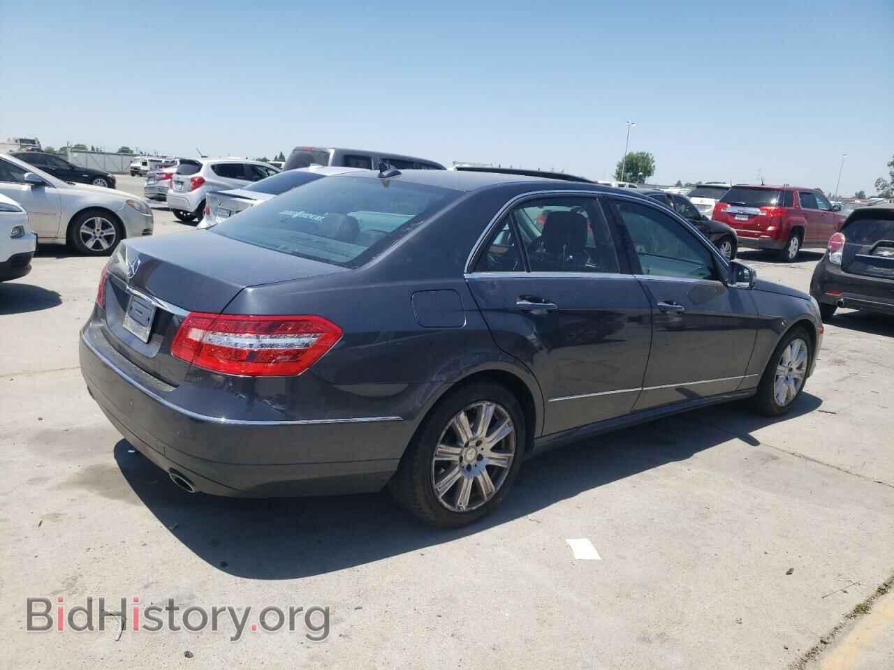 2013 MERCEDES-BENZ E-CLASS - VIN: WDDHF5KB6DA724181 - Фото 3