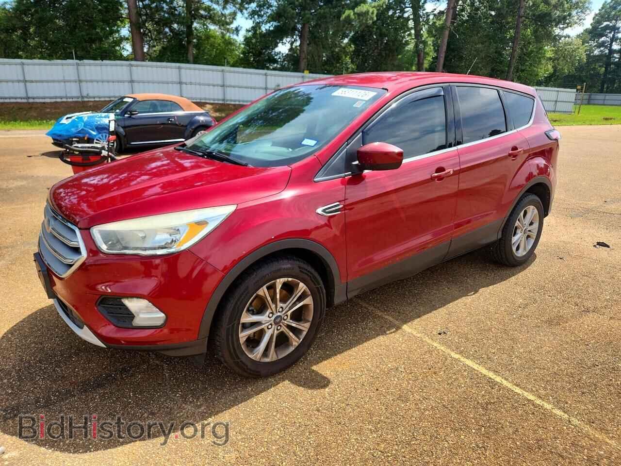 Фотография 1FMCU0GD5HUC00382 - FORD ESCAPE 2017
