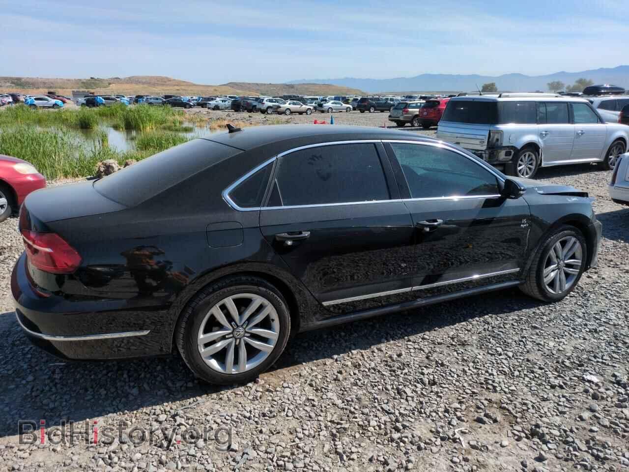 2016 VOLKSWAGEN PASSAT - VIN: 1VWCS7A35GC030142 - Фото 3