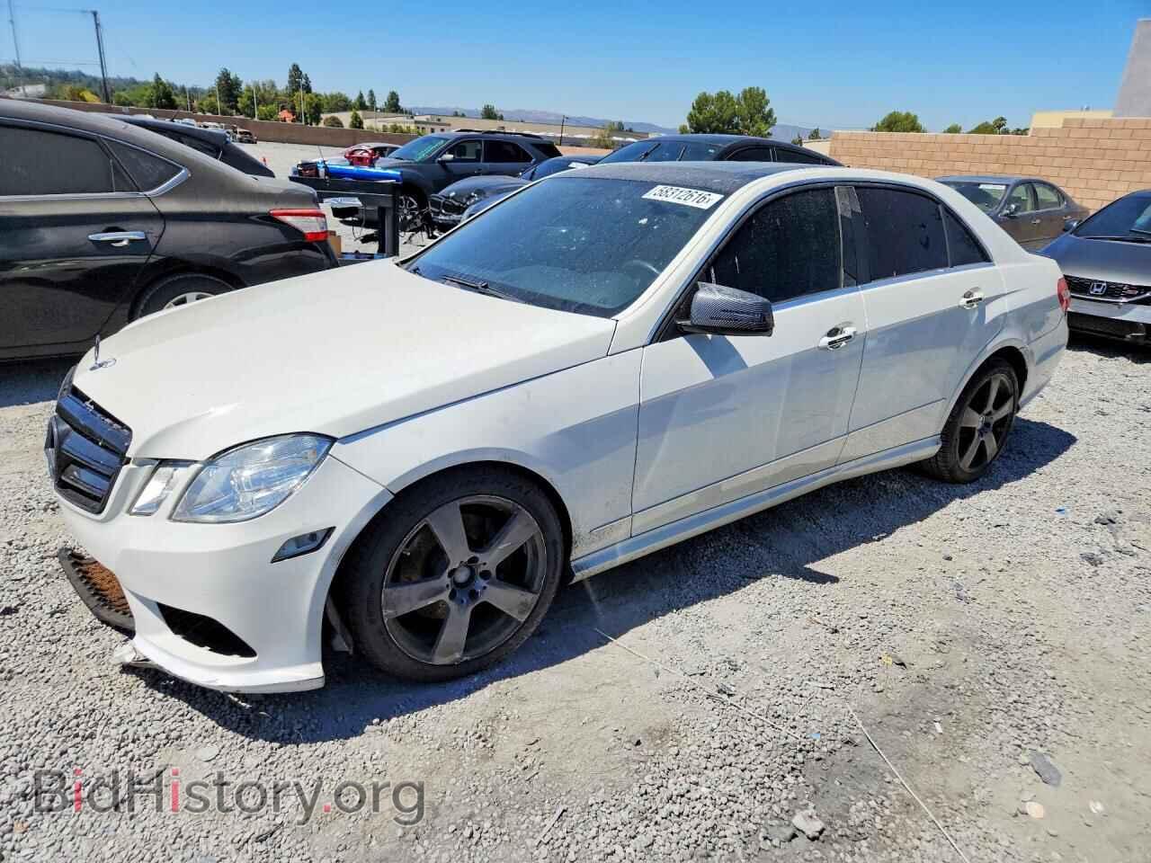 Photo WDDHF5GB1AA163781 - MERCEDES-BENZ E-CLASS 2010