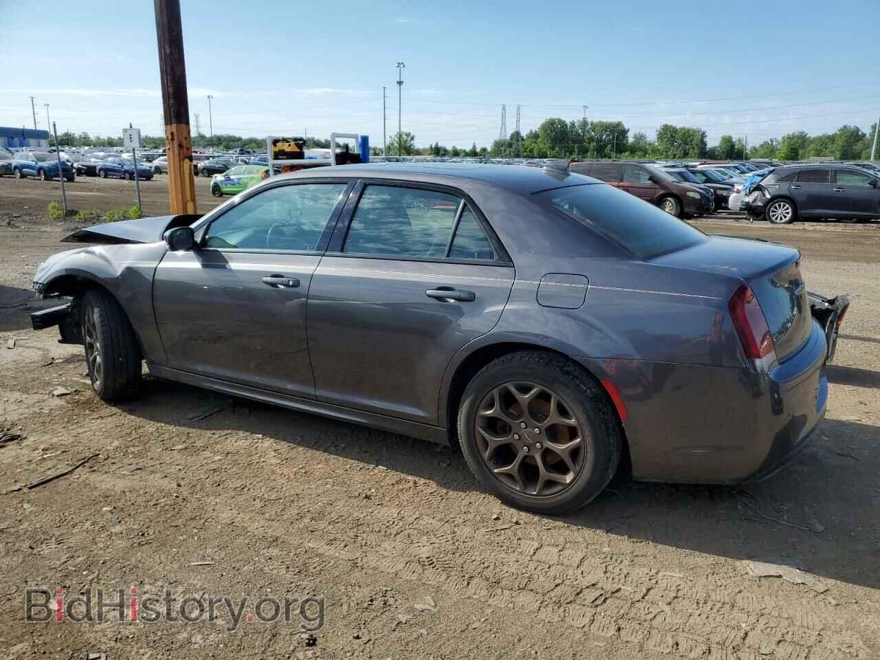 2016 CHRYSLER 300 - VIN: 2C3CCAGG2GH296114 - Фото 2