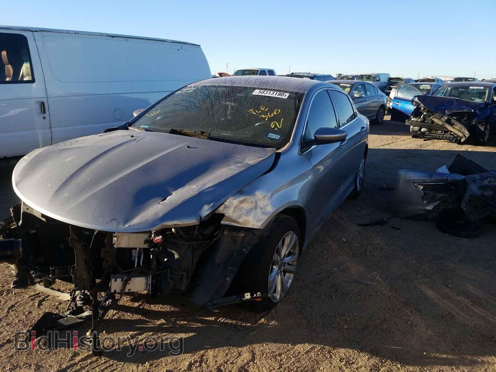 2016 CHRYSLER 200 - VIN: 1C3CCCAB3GN192232 - Фото 2