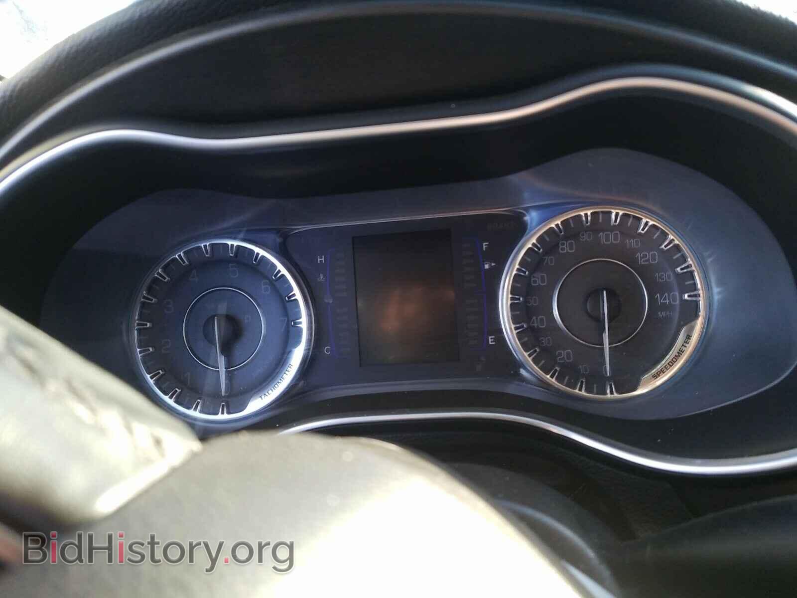 2016 CHRYSLER 200 - VIN: 1C3CCCAB3GN192232 - Фото 8