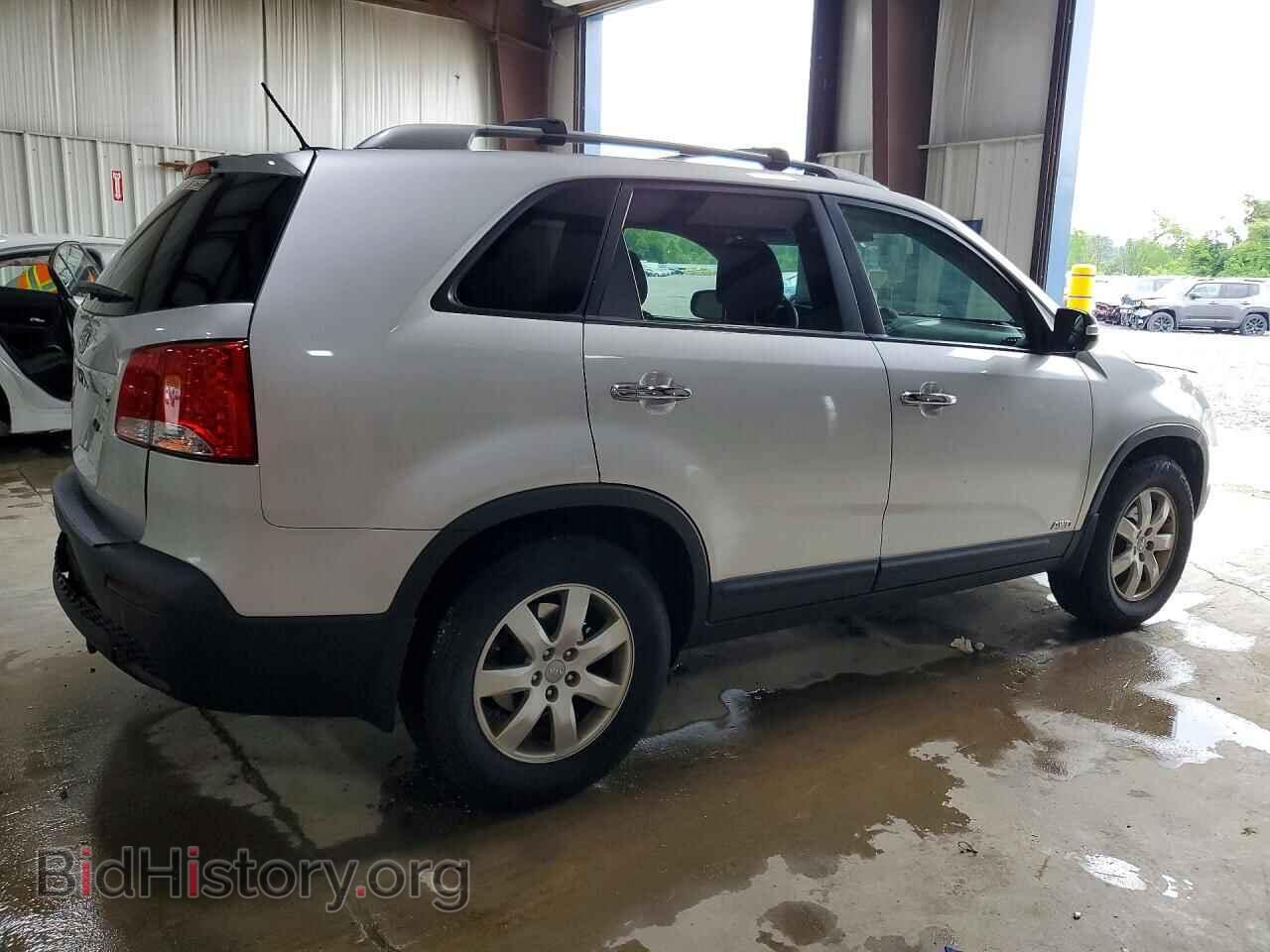 2012 KIA SORENTO - VIN: 5XYKTCA63CG256930 - Фото 3
