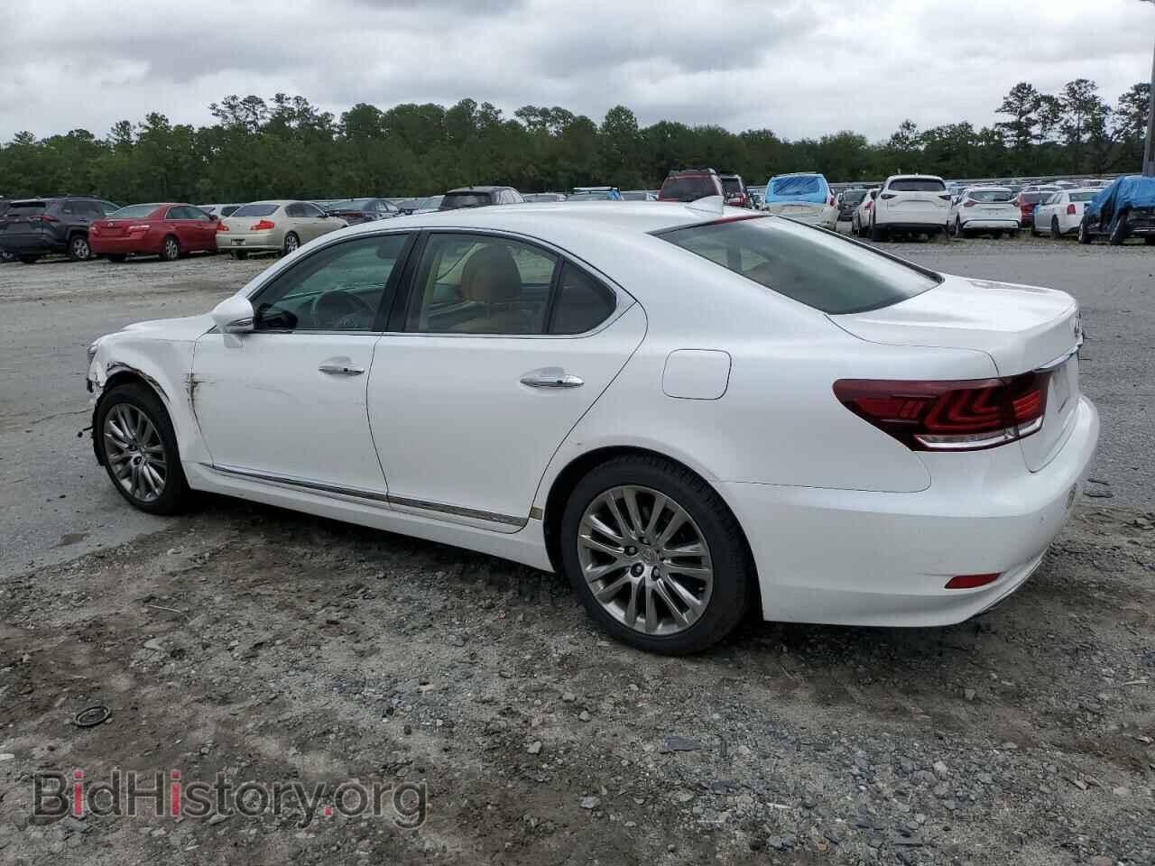 2015 LEXUS LS460 - VIN: JTHBL5EFXF5137631 - Фото 2