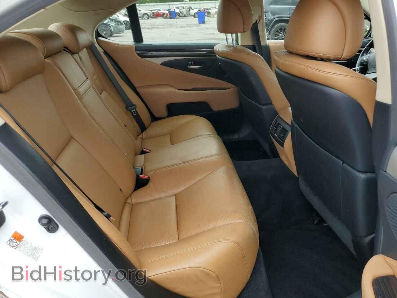 2015 LEXUS LS460 - VIN: JTHBL5EFXF5137631 - Фото 10