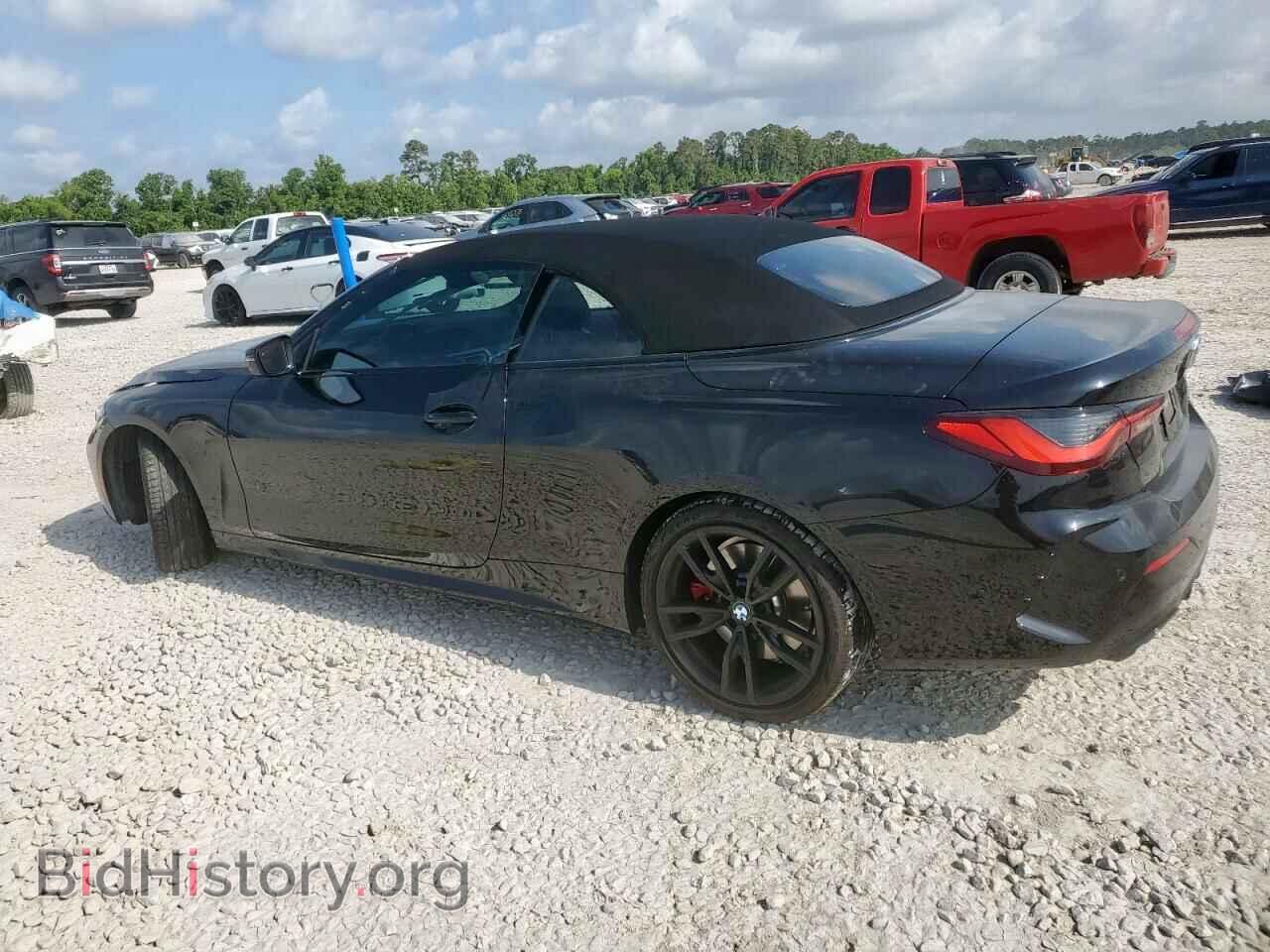2023 BMW M4 - VIN: WBA53AT06PCM44083 - Фото 2