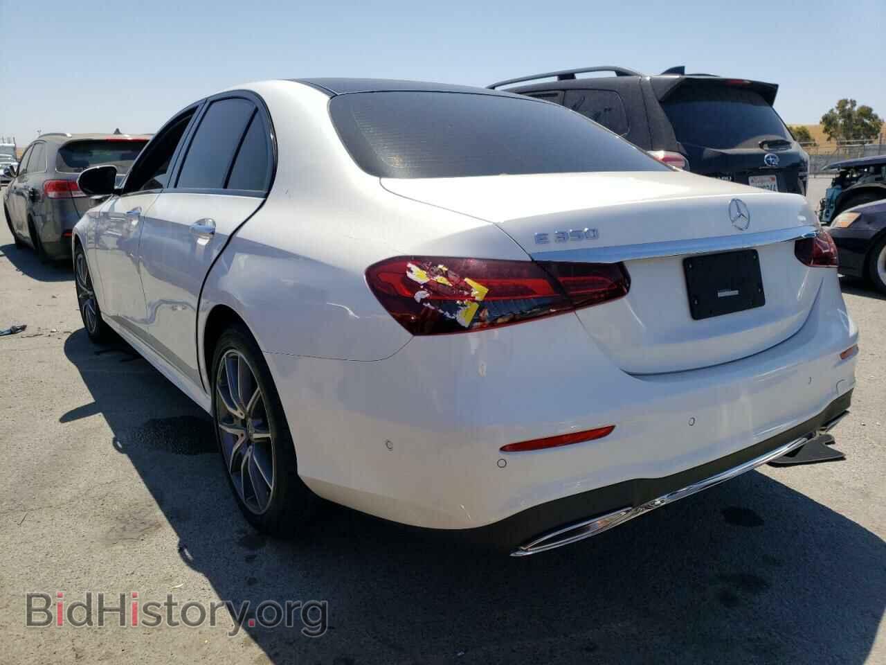 2022 MERCEDES-BENZ E-CLASS - VIN: W1KZF8DB9NB024766 - Фото 2
