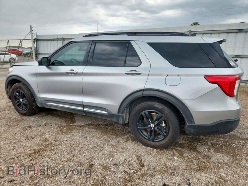 2022 Ford EXPLORER (VIN 1FMSK7DHXNGA20262) — photo 2 of 14