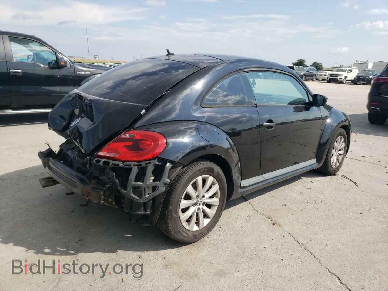2014 VOLKSWAGEN BEETLE - VIN: 3VWFP7AT9EM604557 - Фото 3