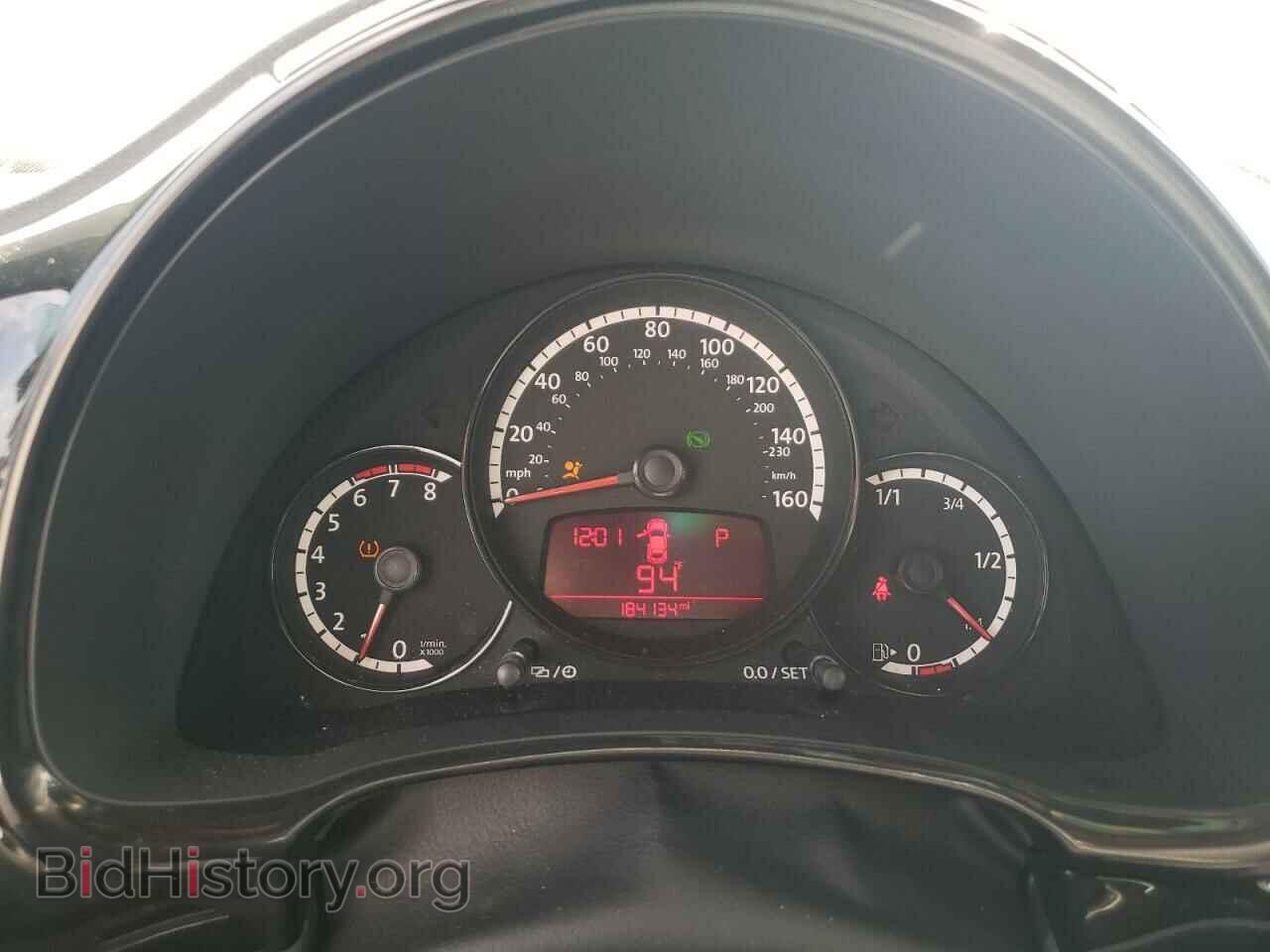 2014 VOLKSWAGEN BEETLE - VIN: 3VWFP7AT9EM604557 - Фото 9